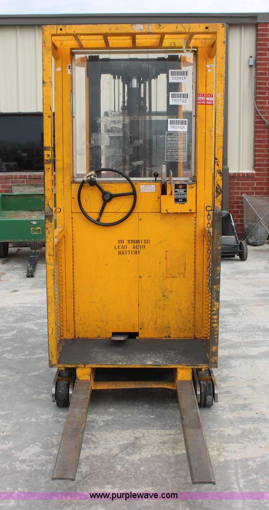 image for item H5905 Big Joe SSC 30730 forklift