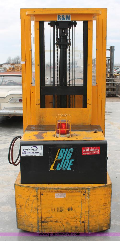 image for item H5905 Big Joe SSC 30730 forklift
