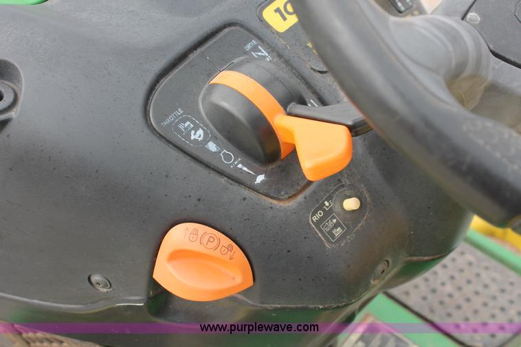 image for item H5906 John Deere LA175 lawn mower