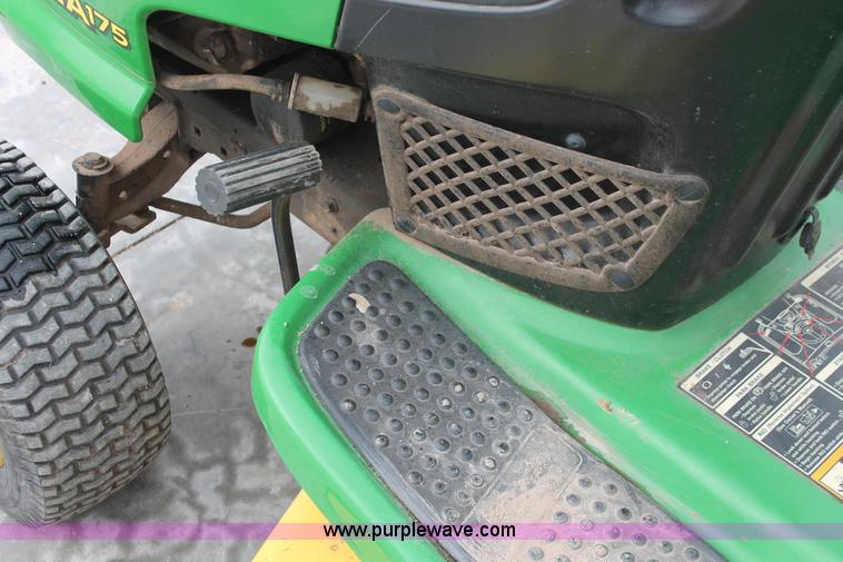 image for item H5906 John Deere LA175 lawn mower