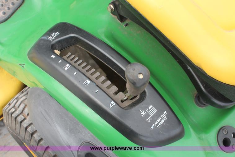 image for item H5906 John Deere LA175 lawn mower