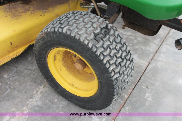 image for item H5906 John Deere LA175 lawn mower