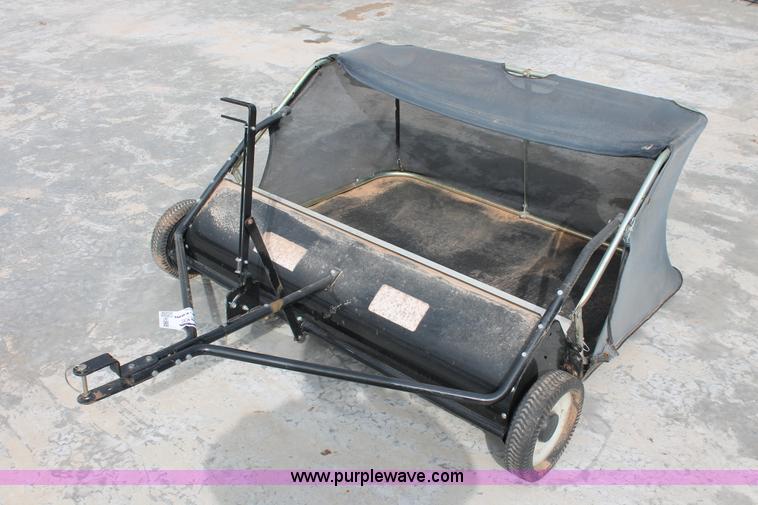 image for item H5908 John Deere lawn rake