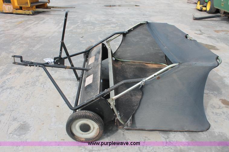 image for item H5908 John Deere lawn rake