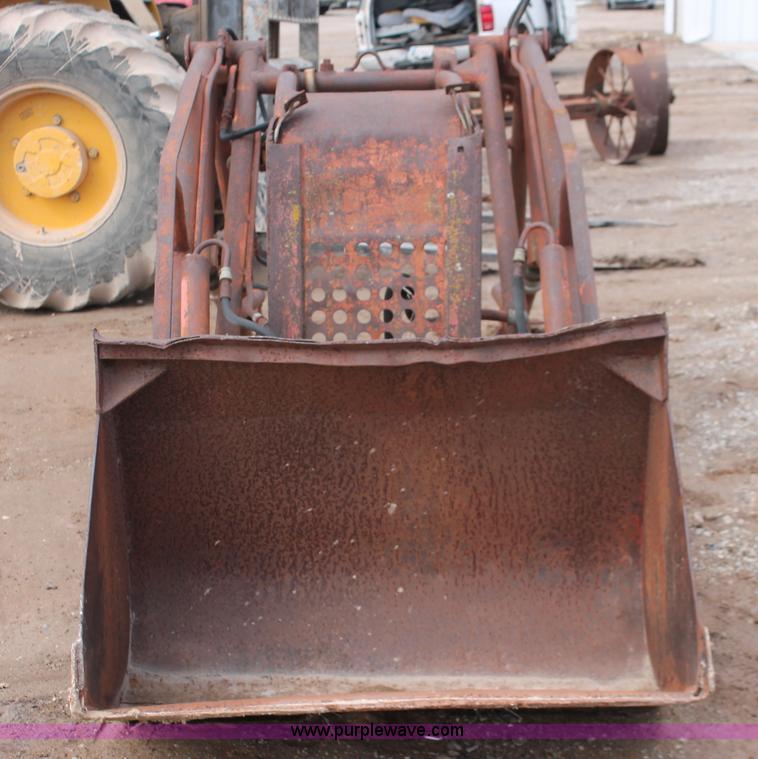 image for item H5909 Dearborn 19-42 tractor loader