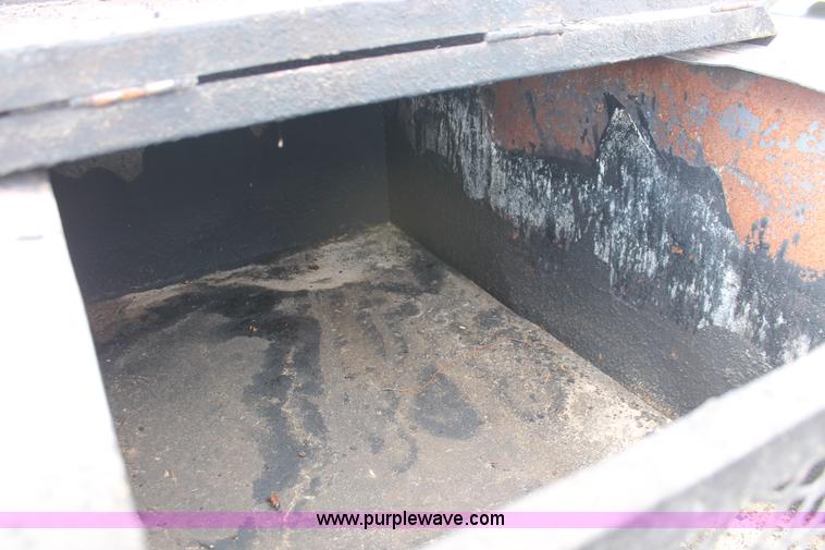 image for item H5910 Aeroil KEB-165 tar pot