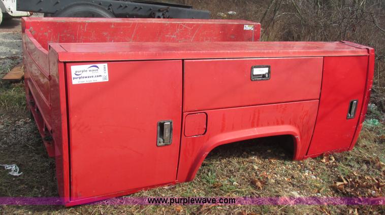 image for item I3084 Stahl utility bed