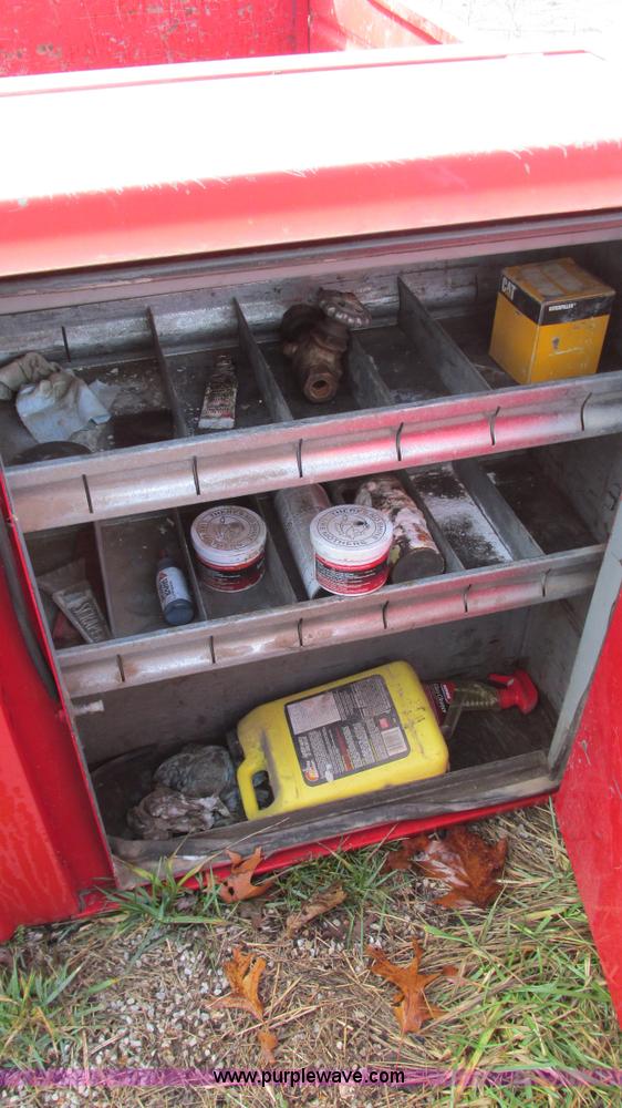 image for item I3084 Stahl utility bed