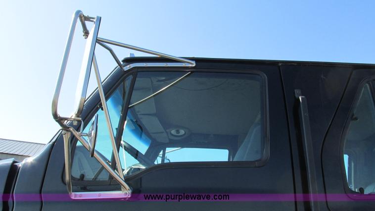 image for item I3085 1999 Sterling L8500 Crew Cab truck cab and chassis