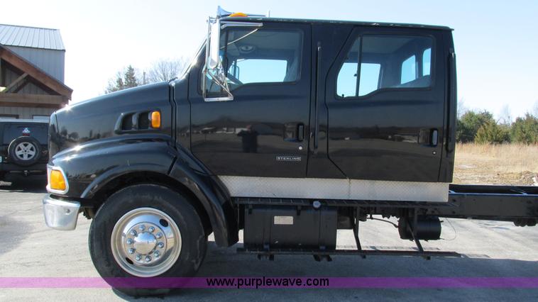 image for item I3085 1999 Sterling L8500 Crew Cab truck cab and chassis