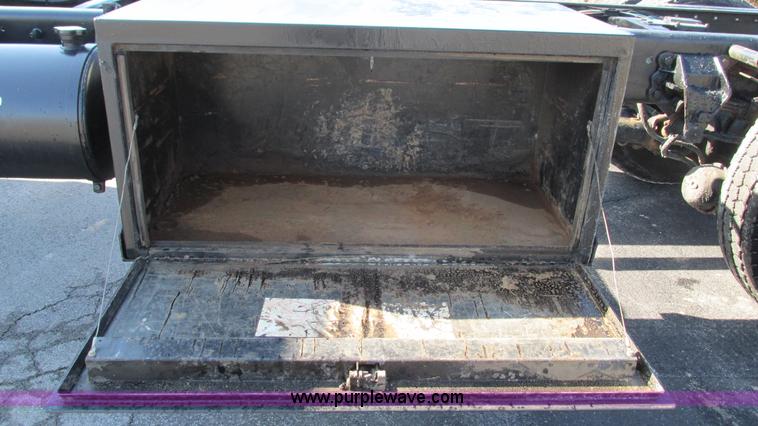 image for item I3085 1999 Sterling L8500 Crew Cab truck cab and chassis