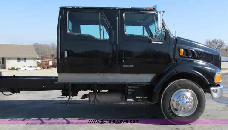 image for item I3085 1999 Sterling L8500 Crew Cab truck cab and chassis