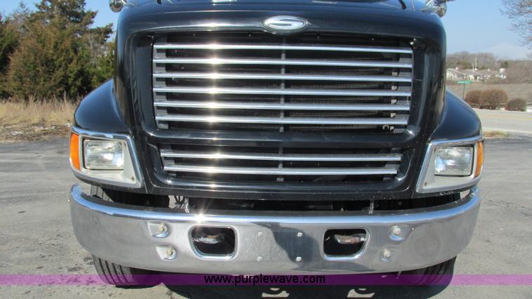 image for item I3085 1999 Sterling L8500 Crew Cab truck cab and chassis