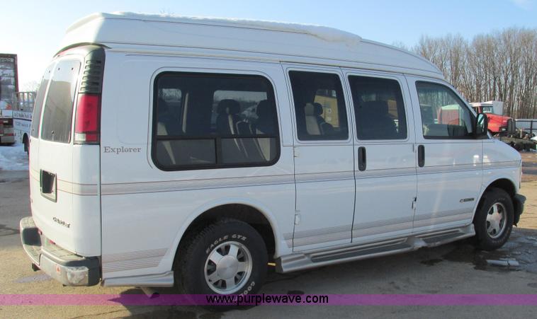 image for item I3090 2002 Chevrolet Express 1500 Colonial Explorer conversion van
