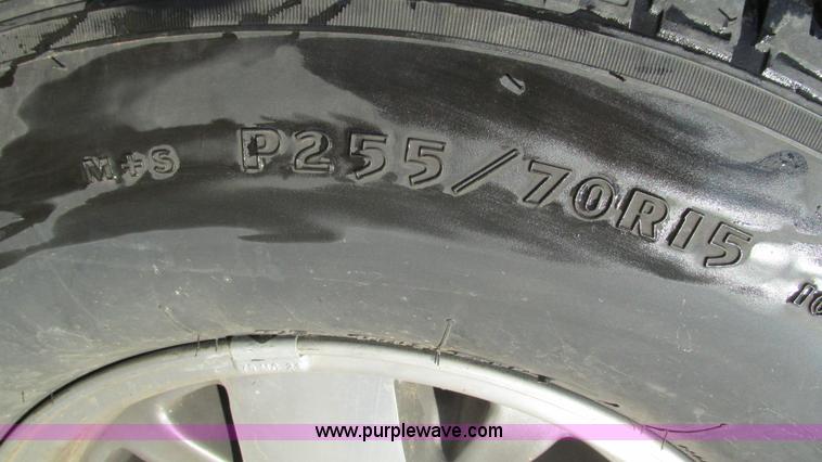 image for item I3090 2002 Chevrolet Express 1500 Colonial Explorer conversion van