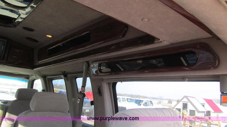 image for item I3090 2002 Chevrolet Express 1500 Colonial Explorer conversion van