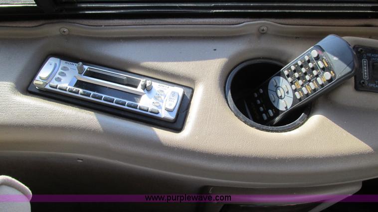 image for item I3090 2002 Chevrolet Express 1500 Colonial Explorer conversion van