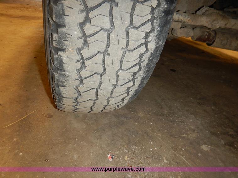 image for item I5014 1999 Dodge Ram 1500 Laramie SLT Quad Cab pickup truck