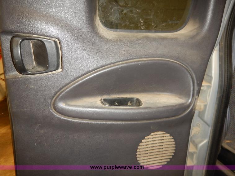 image for item I5014 1999 Dodge Ram 1500 Laramie SLT Quad Cab pickup truck