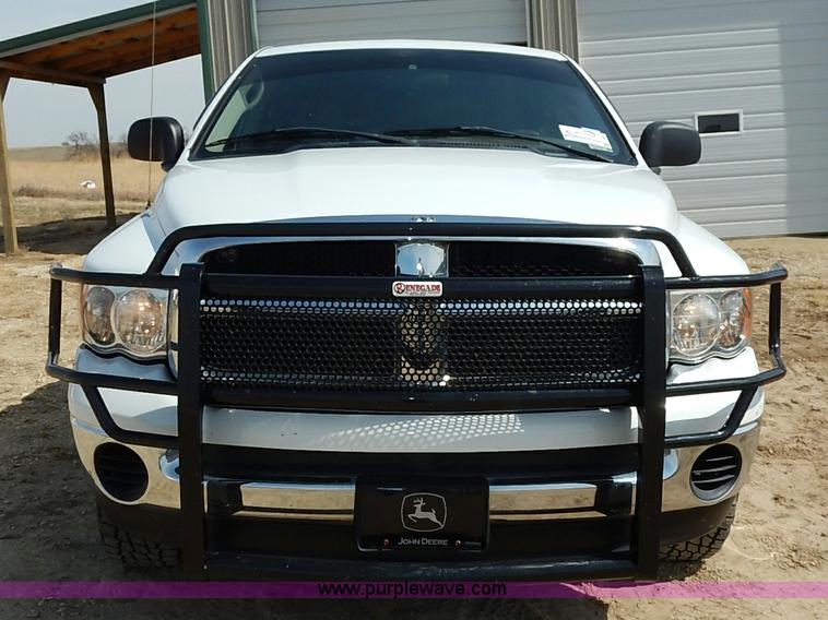 image for item I5026 2005 Dodge Ram 1500 SLT Quad Cab pickup truck