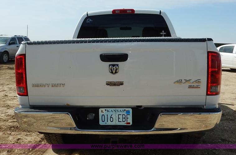 image for item I5026 2005 Dodge Ram 1500 SLT Quad Cab pickup truck