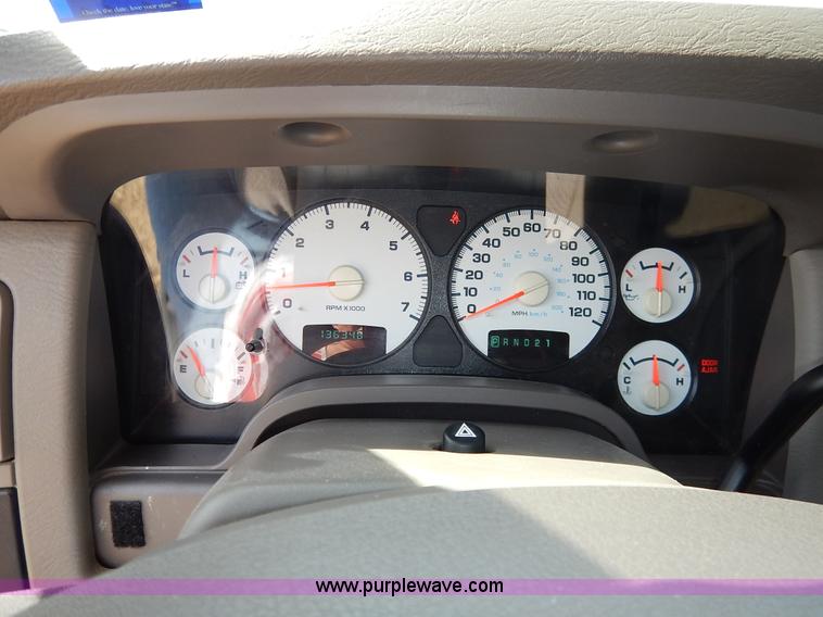 image for item I5026 2005 Dodge Ram 1500 SLT Quad Cab pickup truck