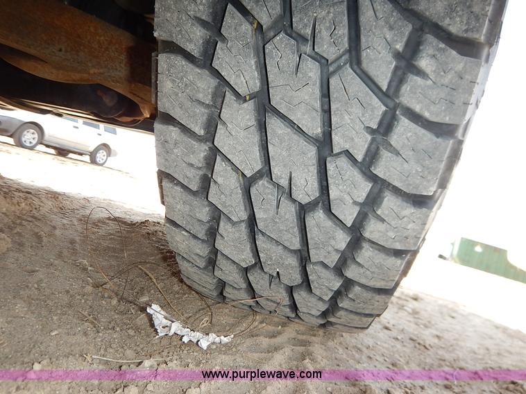 image for item I5026 2005 Dodge Ram 1500 SLT Quad Cab pickup truck