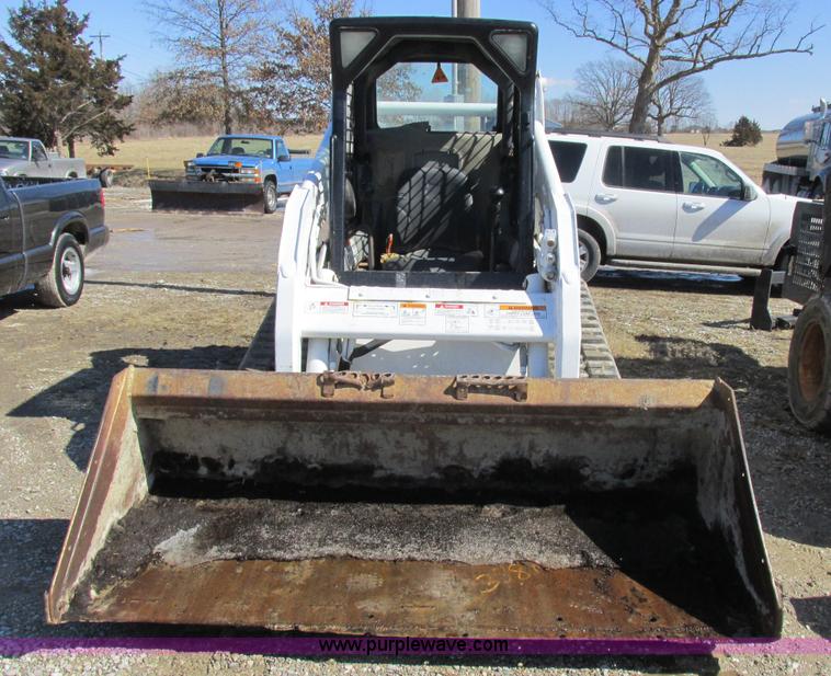 image for item K2046 2002 Bobcat T190 tracked skid steer