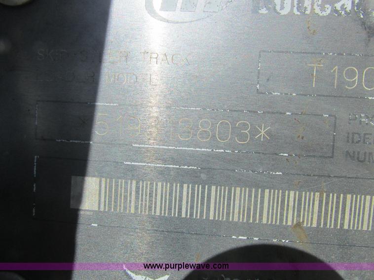 image for item K2046 2002 Bobcat T190 tracked skid steer