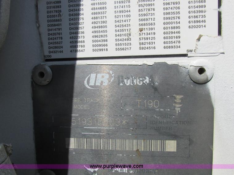 image for item K2046 2002 Bobcat T190 tracked skid steer