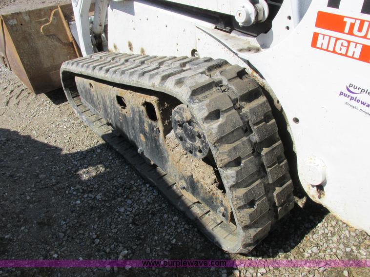 image for item K2046 2002 Bobcat T190 tracked skid steer