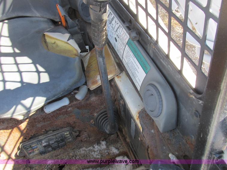 image for item K2046 2002 Bobcat T190 tracked skid steer