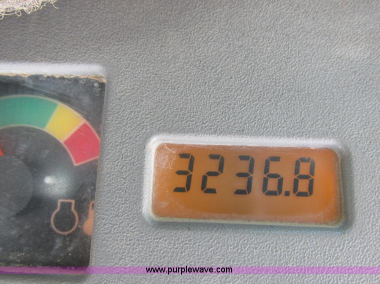 image for item K2046 2002 Bobcat T190 tracked skid steer