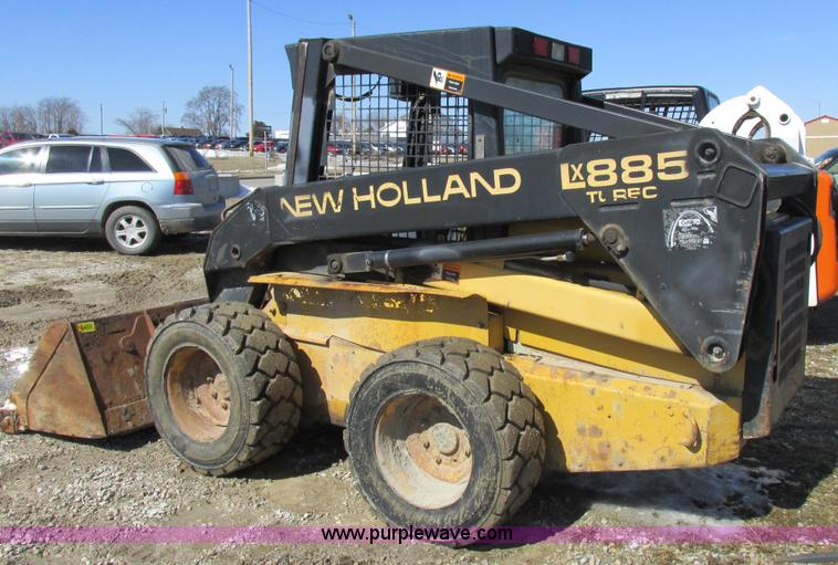 image for item K2047 1996 New Holland LX885 skid steer