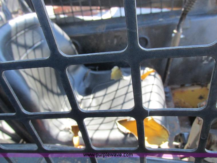 image for item K2047 1996 New Holland LX885 skid steer