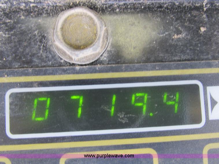 image for item K2047 1996 New Holland LX885 skid steer