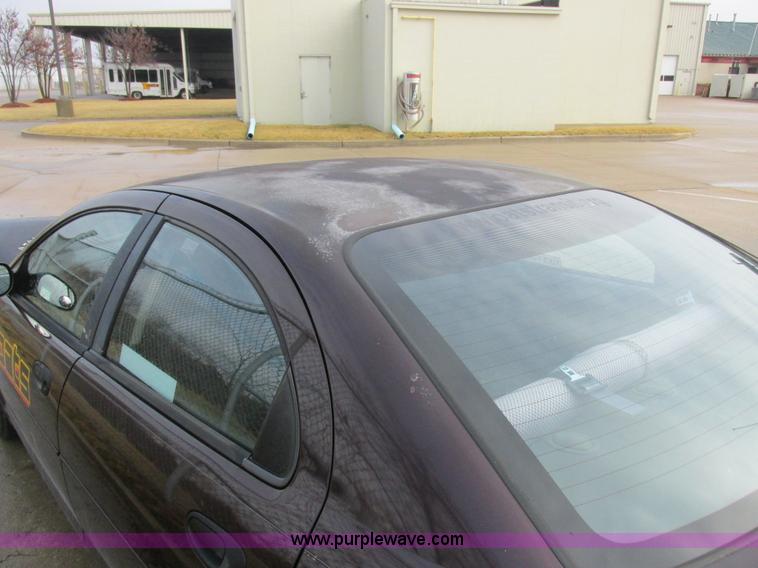 image for item K2048 2004 Dodge Stratus SE