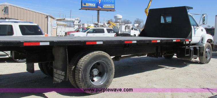 image for item K2064 2000 GMC C6500 dump flatbed truck