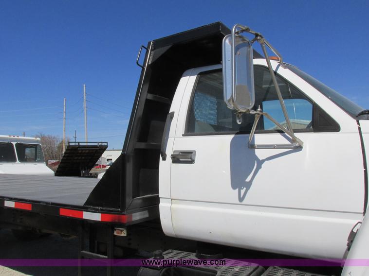 image for item K2064 2000 GMC C6500 dump flatbed truck