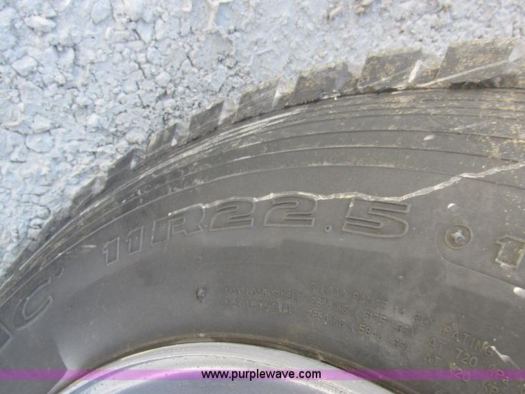 image for item K2064 2000 GMC C6500 dump flatbed truck