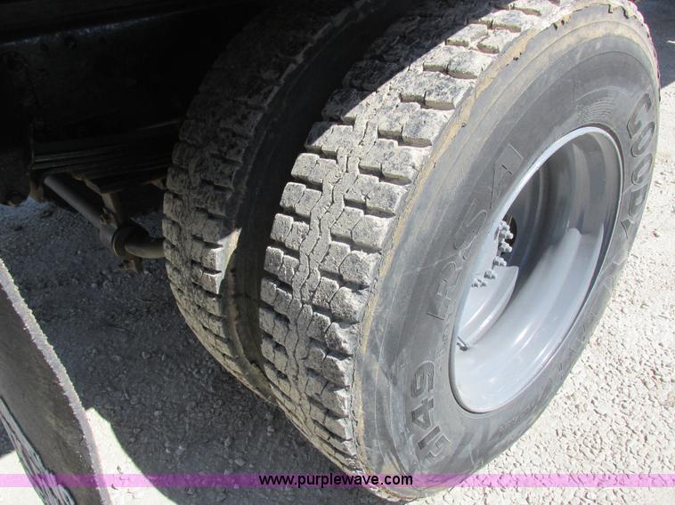 image for item K2064 2000 GMC C6500 dump flatbed truck