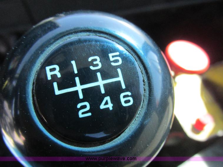 image for item K2064 2000 GMC C6500 dump flatbed truck