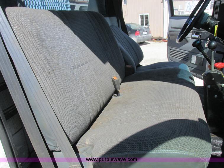 image for item K2064 2000 GMC C6500 dump flatbed truck