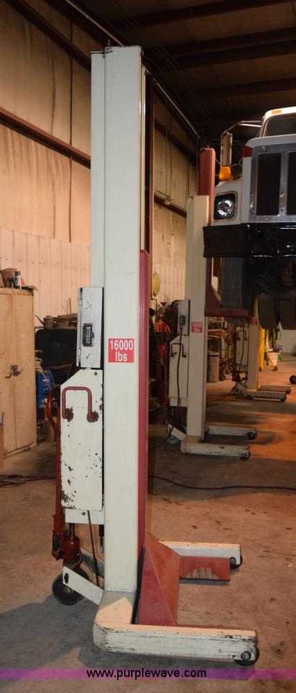 image for item K2368 2003 Stertil Koni portable truck lift