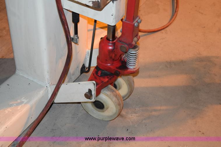 image for item K2368 2003 Stertil Koni portable truck lift