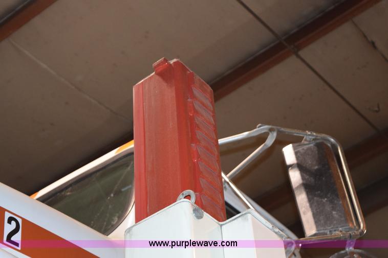 image for item K2368 2003 Stertil Koni portable truck lift