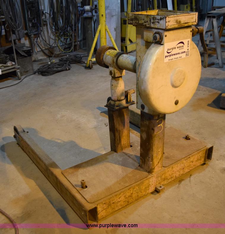 image for item K2369 OTC engine stand