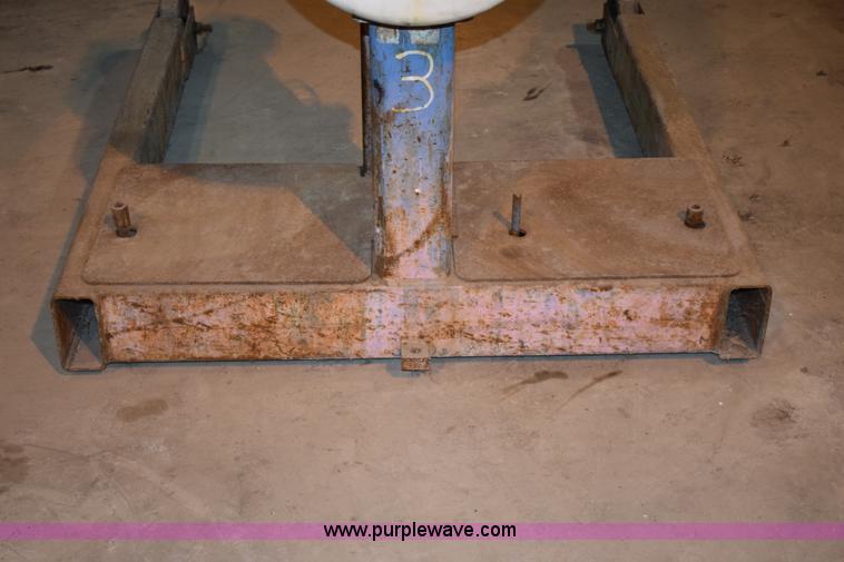 image for item K2369 OTC engine stand