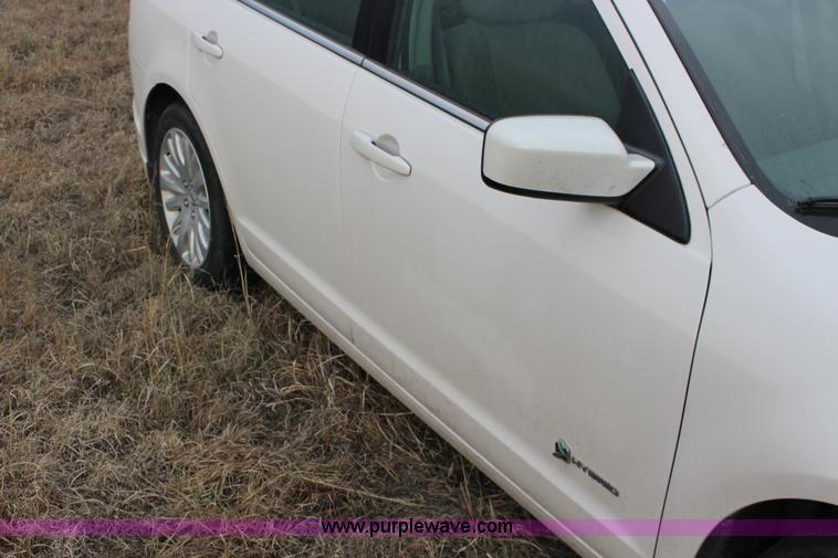 image for item K2954 2010 Ford Fusion