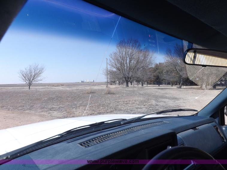 image for item K3234 1990 Chevrolet Silverado 1500 pickup truck